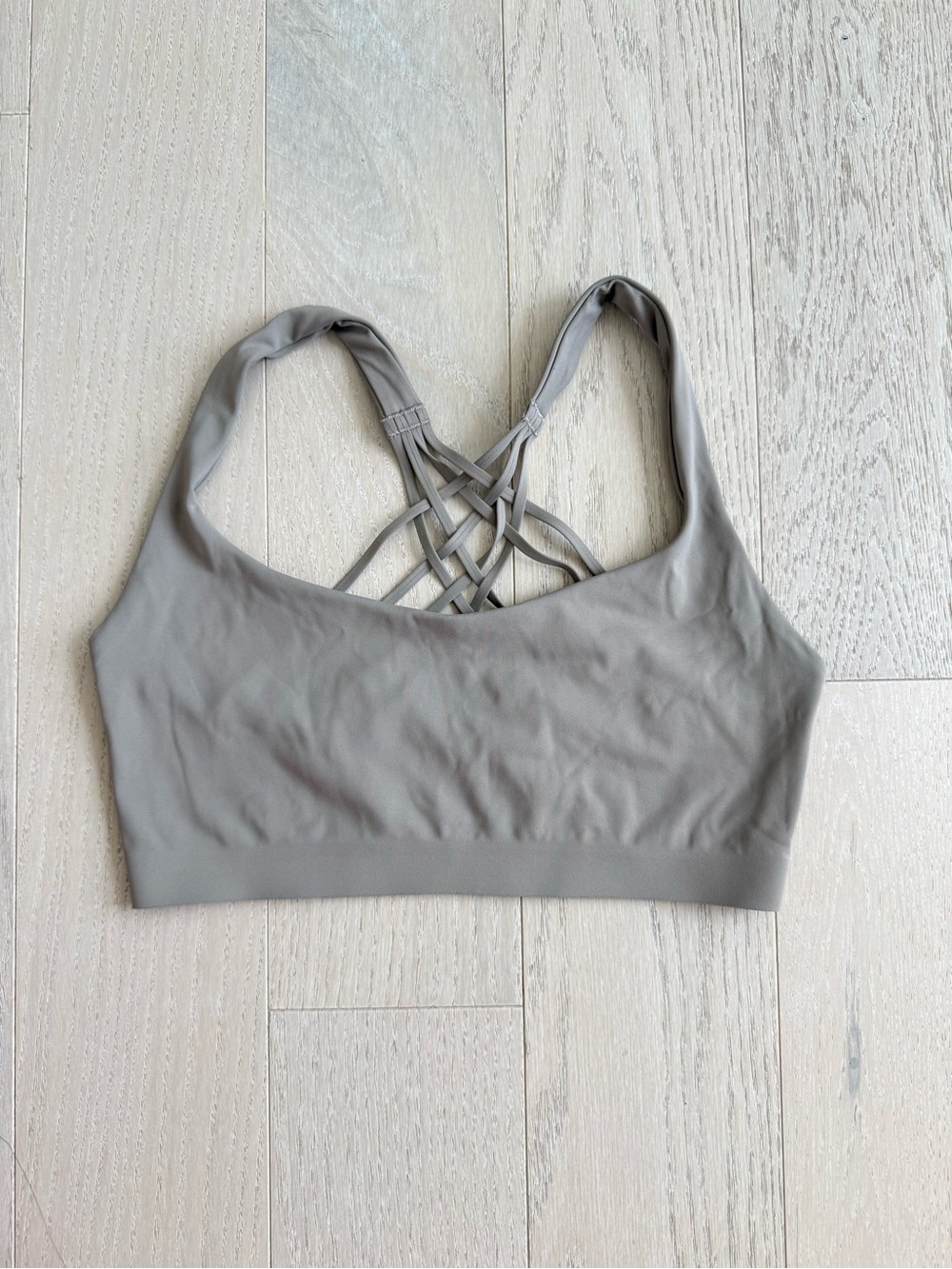 lululemon athletica Strappy Back Sports Bra - Sage Green